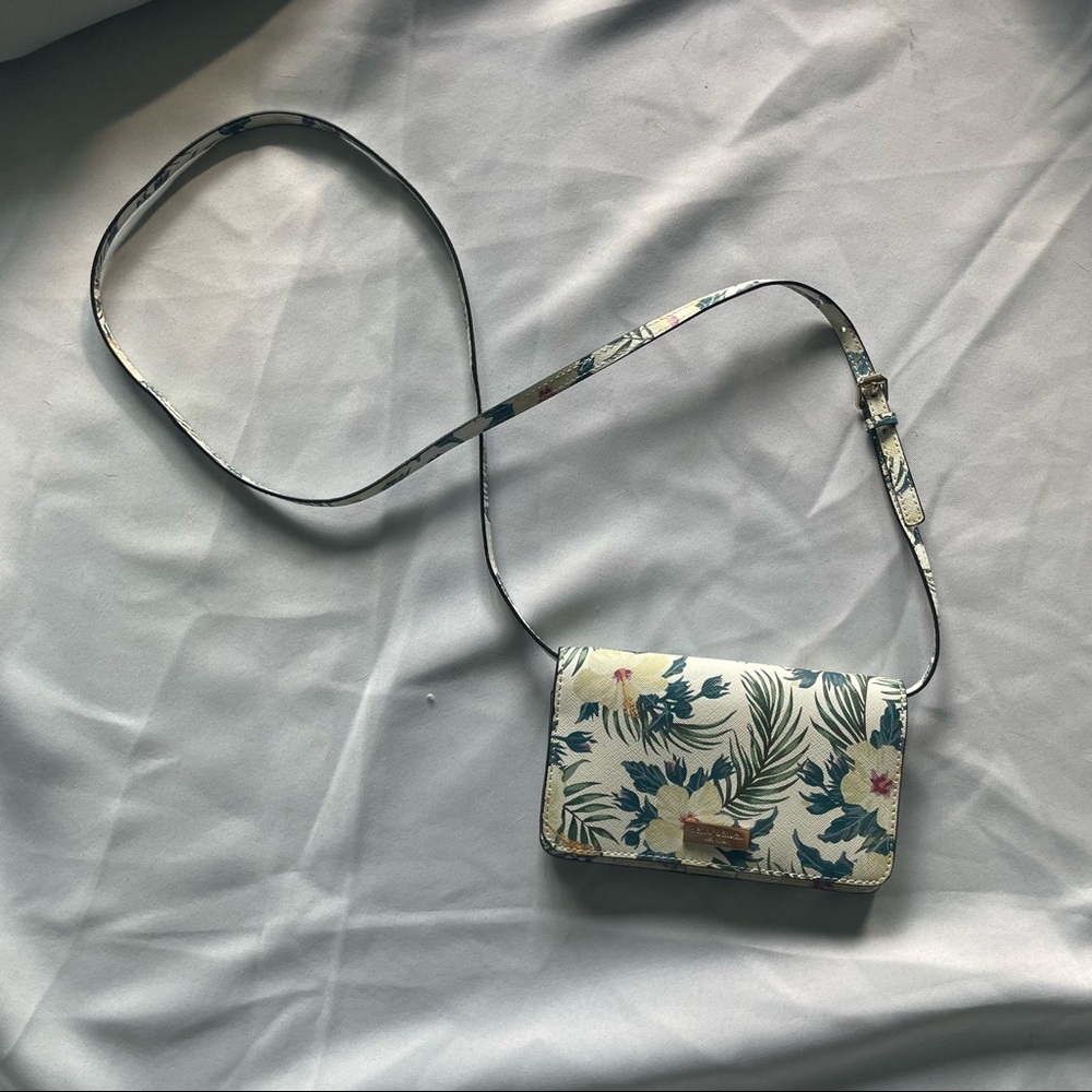 Floral Henri Bendel